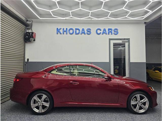 2014 Lexus IS 250C Base 2dr Convertible