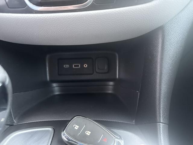 2023 Chevrolet Equinox FWD 1FL