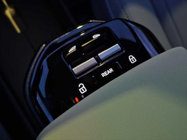 2026 Volvo EX30 Ultra Twin Motor Performance, Fully electric