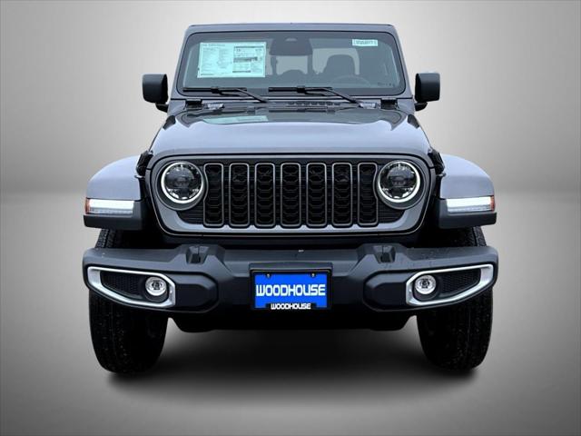 2026 Jeep Gladiator GLADIATOR SAHARA 4X4