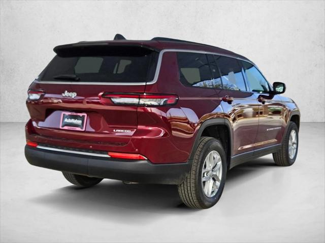 2026 Jeep Grand Cherokee Altitude 4x2