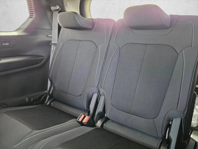 2026 Jeep Grand Cherokee Altitude 4x2
