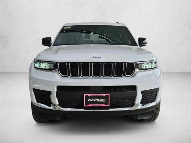 2026 Jeep Grand Cherokee Altitude 4x2