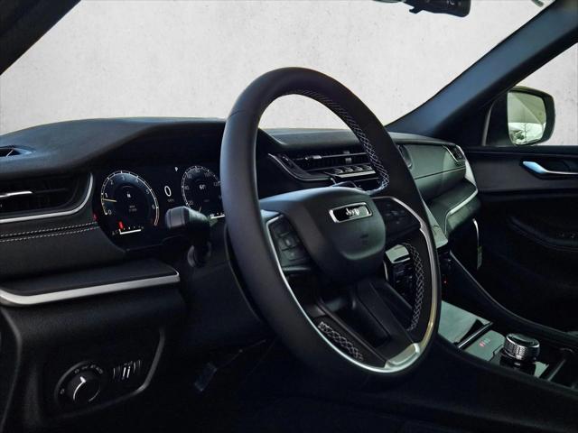 2026 Jeep Grand Cherokee L GRAND CHEROKEE L LAREDO 4X4