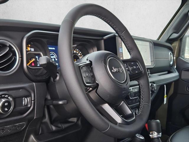 2026 Jeep Gladiator GLADIATOR SAHARA 4X4 2026 Jeep Gladiator GLADIATOR SAHARA 4X4