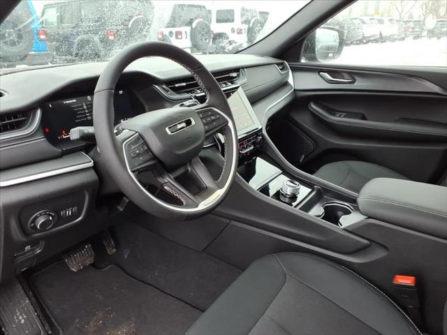 2026 Jeep Grand Cherokee Altitude 4x4