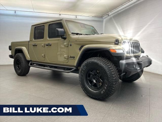 2026 Jeep Gladiator GLADIATOR SPORT S 4X4 2026 Jeep Gladiator GLADIATOR SPORT S 4X4