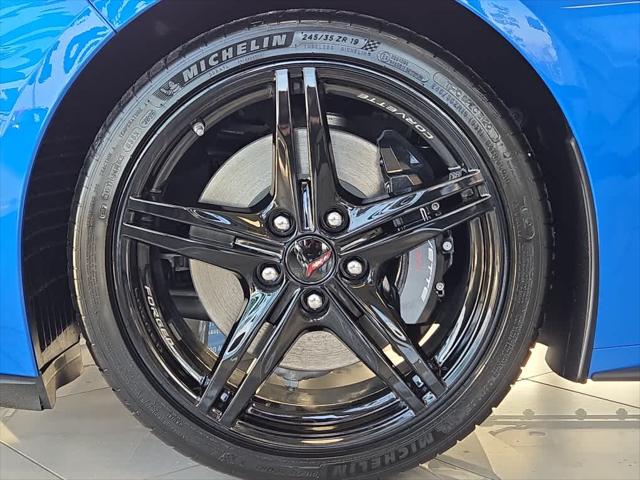 2026 Chevrolet Corvette Stingray Convertible, 2LT, RWD