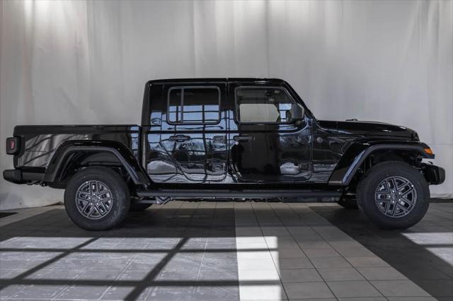 2026 Jeep Gladiator GLADIATOR SPORT S 4X4