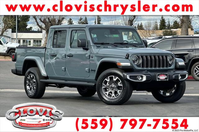 2026 Jeep Gladiator GLADIATOR SAHARA 4X4