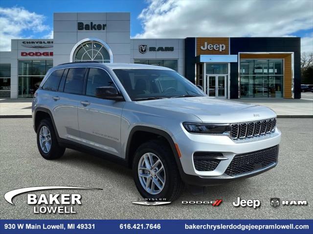 2026 Jeep Grand Cherokee GRAND CHEROKEE LAREDO X 4X4