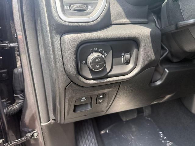 2026 Ram 1500 Big Horn Crew Cab 4x2 57 Box