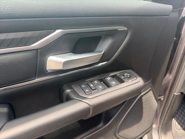 2026 Ram 1500 Big Horn Crew Cab 4x2 57 Box