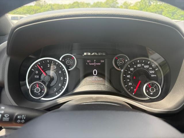 2026 Ram 1500 Big Horn Crew Cab 4x2 57 Box