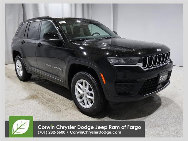 2026 Jeep Grand Cherokee GRAND CHEROKEE LAREDO X 4X4