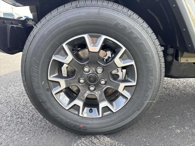 2026 Jeep Gladiator GLADIATOR SAHARA 4X4