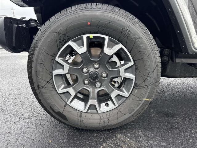 2026 Jeep Gladiator GLADIATOR SAHARA 4X4