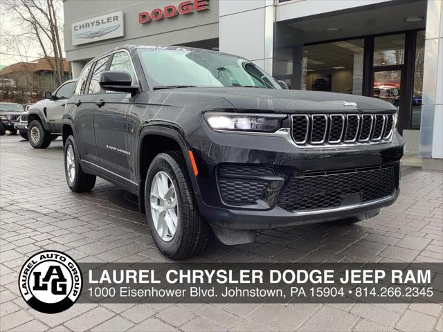 2026 Jeep Grand Cherokee GRAND CHEROKEE LAREDO X 4X4