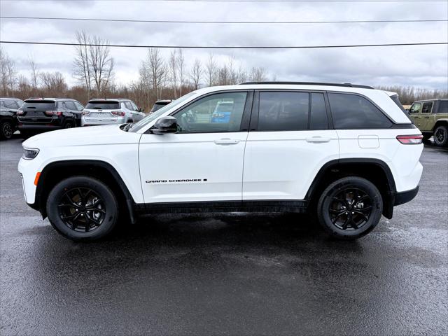2026 Jeep Grand Cherokee GRAND CHEROKEE LAREDO ALTITUDE 4X4