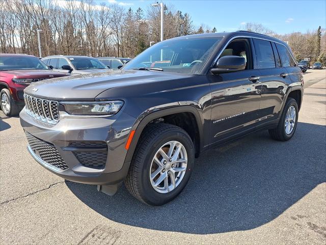 2026 Jeep Grand Cherokee GRAND CHEROKEE LAREDO X 4X4