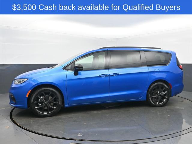 2026 Chrysler Pacifica PACIFICA SELECT