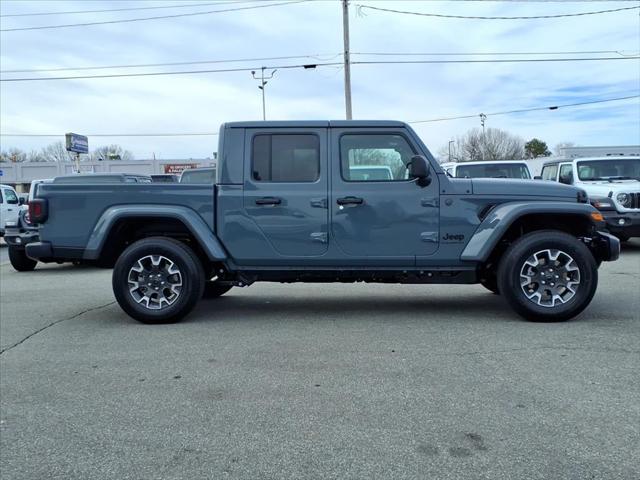 2026 Jeep Gladiator GLADIATOR SAHARA 4X4