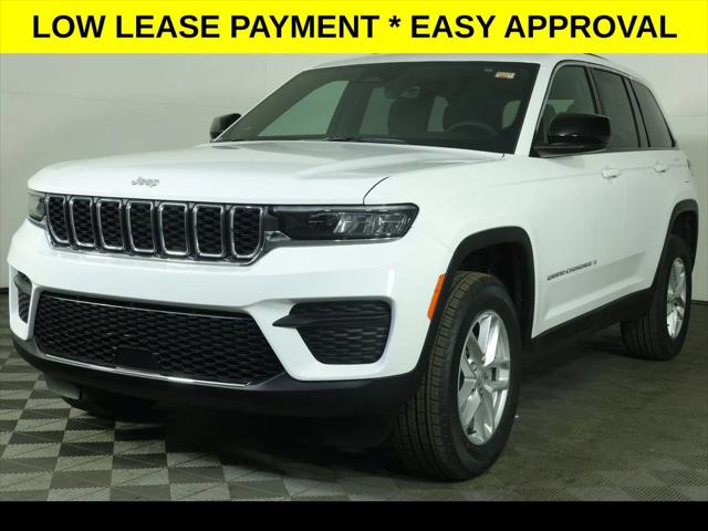 2026 Jeep Grand Cherokee GRAND CHEROKEE LAREDO X 4X4