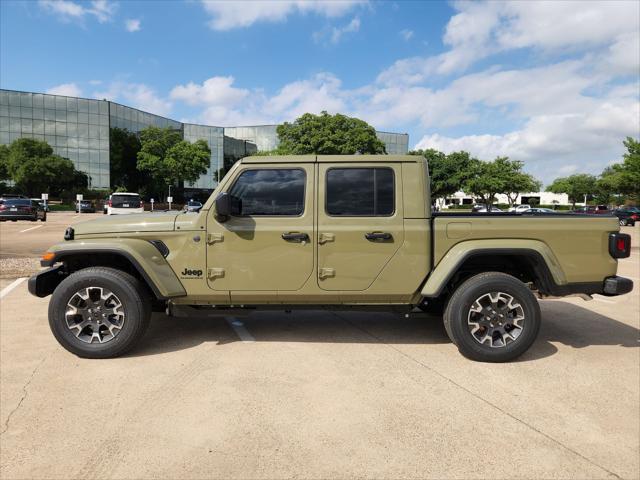 2026 Jeep Gladiator GLADIATOR SAHARA 4X4