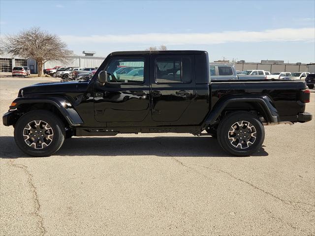 2026 Jeep Gladiator GLADIATOR SAHARA 4X4