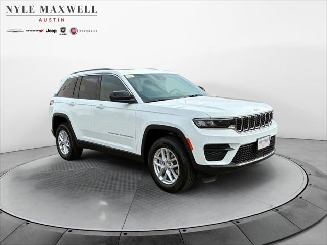 2026 Jeep Grand Cherokee GRAND CHEROKEE LAREDO X 4X4