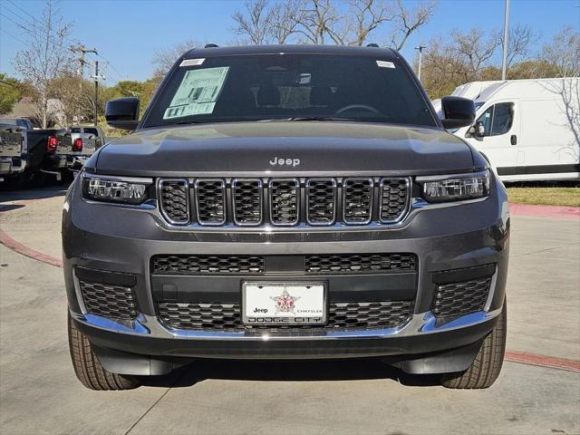 2026 Jeep Grand Cherokee Altitude 4x2