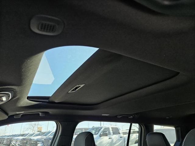 2026 Jeep Grand Cherokee Altitude 4x2