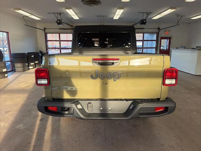2026 Jeep Gladiator Sport S
