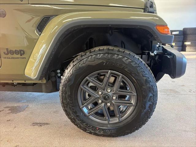 2026 Jeep Gladiator Sport S