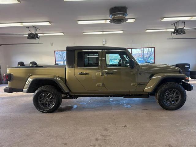 2026 Jeep Gladiator Sport S