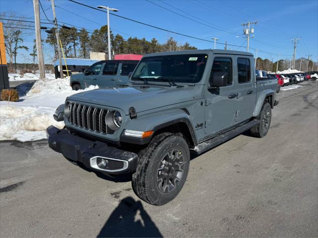 2026 Jeep Gladiator GLADIATOR SAHARA 4X4 2026 Jeep Gladiator GLADIATOR SAHARA 4X4