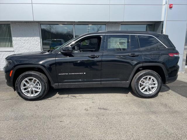 2026 Jeep Grand Cherokee GRAND CHEROKEE LAREDO X 4X4