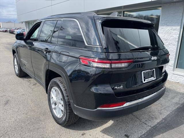 2026 Jeep Grand Cherokee GRAND CHEROKEE LAREDO X 4X4