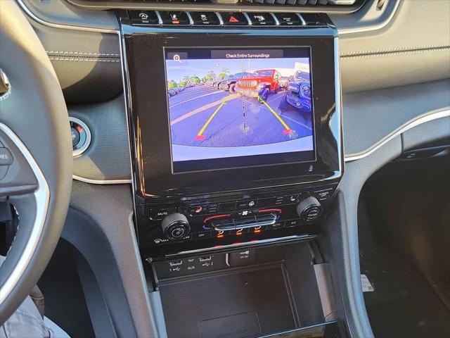 2026 Jeep Grand Cherokee Altitude 4x4