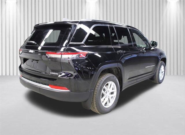 2026 Jeep Grand Cherokee GRAND CHEROKEE LAREDO X 4X4 2026 Jeep Grand Cherokee GRAND CHEROKEE LAREDO X 4X4