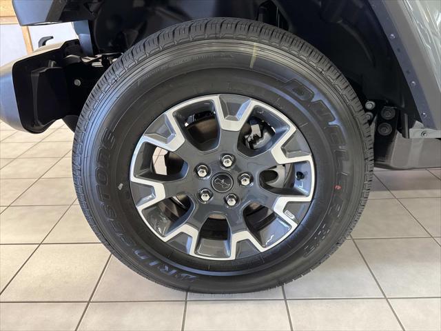 2026 Jeep Gladiator GLADIATOR SAHARA 4X4