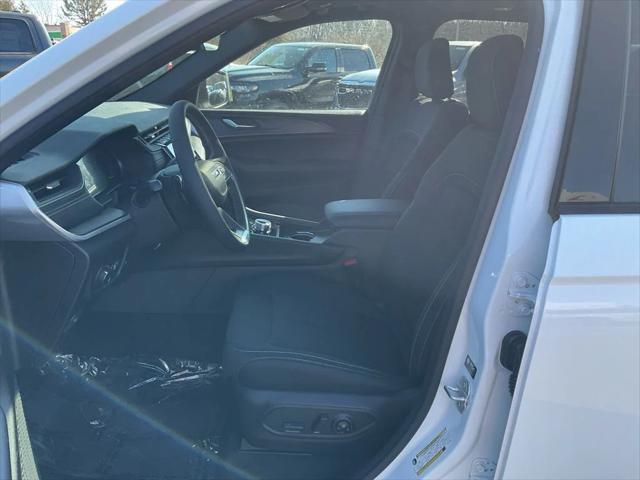 2026 Jeep Grand Cherokee GRAND CHEROKEE LAREDO X 4X4