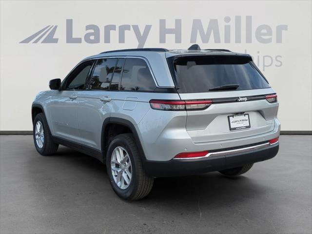 2026 Jeep Grand Cherokee GRAND CHEROKEE LAREDO X 4X2