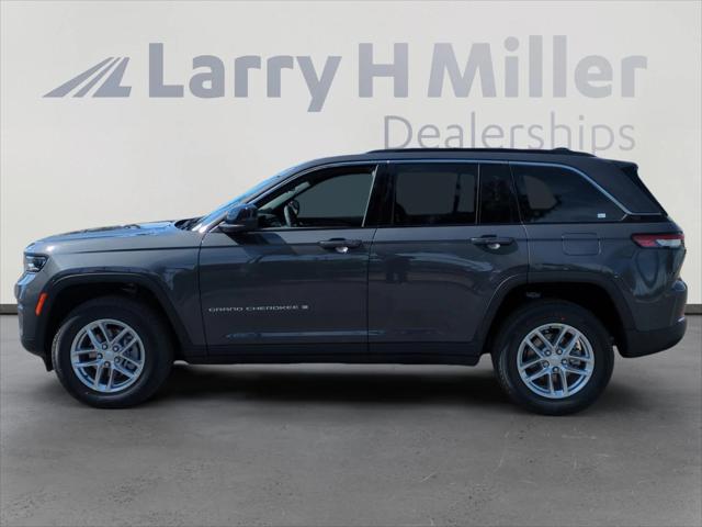 2026 Jeep Grand Cherokee GRAND CHEROKEE LAREDO X 4X4