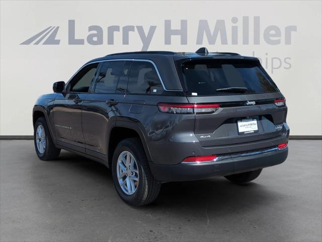 2026 Jeep Grand Cherokee GRAND CHEROKEE LAREDO X 4X4