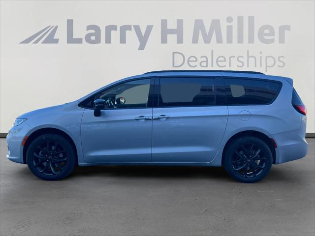 2026 Chrysler Pacifica PACIFICA LIMITED AWD
