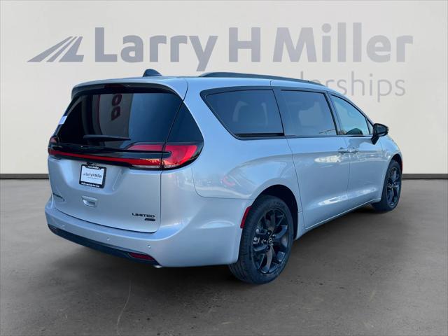2026 Chrysler Pacifica Limited AWD