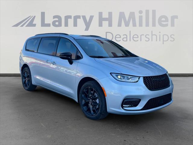 2026 Chrysler Pacifica Limited AWD