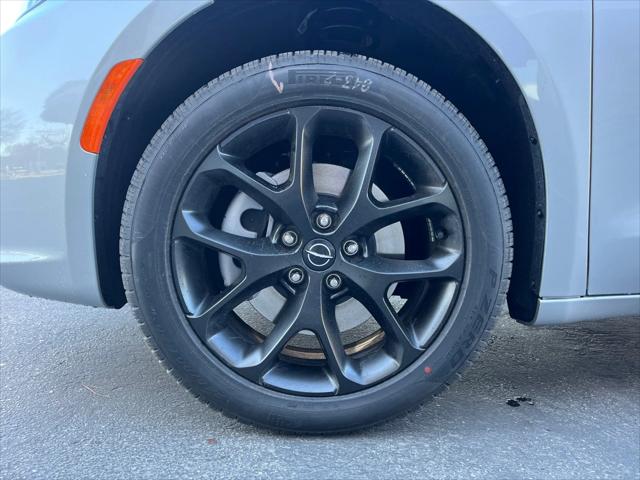 2026 Chrysler Pacifica Limited AWD