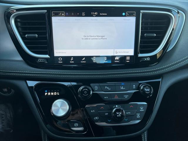2026 Chrysler Pacifica Limited AWD